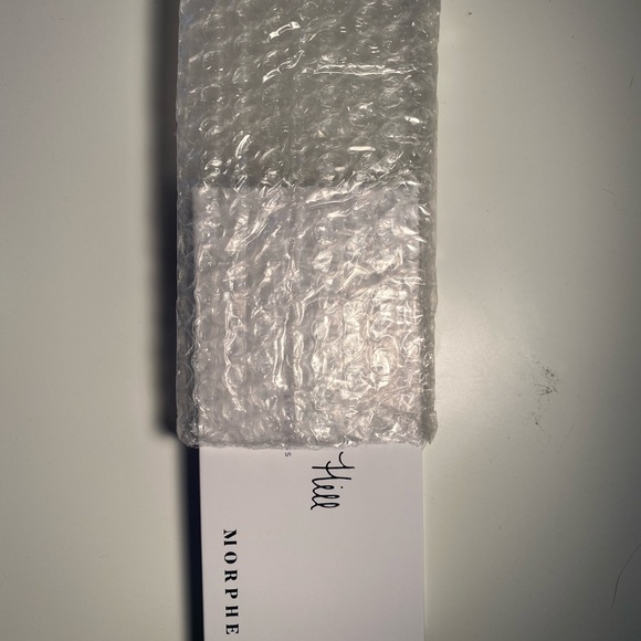 MORPHE X JACLYN HILL BLING BOSS EYESHADOW PALETTE - Picture 3 of 4